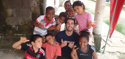 Alexander and children from an Afro-Ecuadorian community